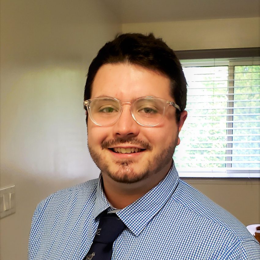 Michael Gross - Nov 2020 - Cropped Headshot of Michael Gross - donor services